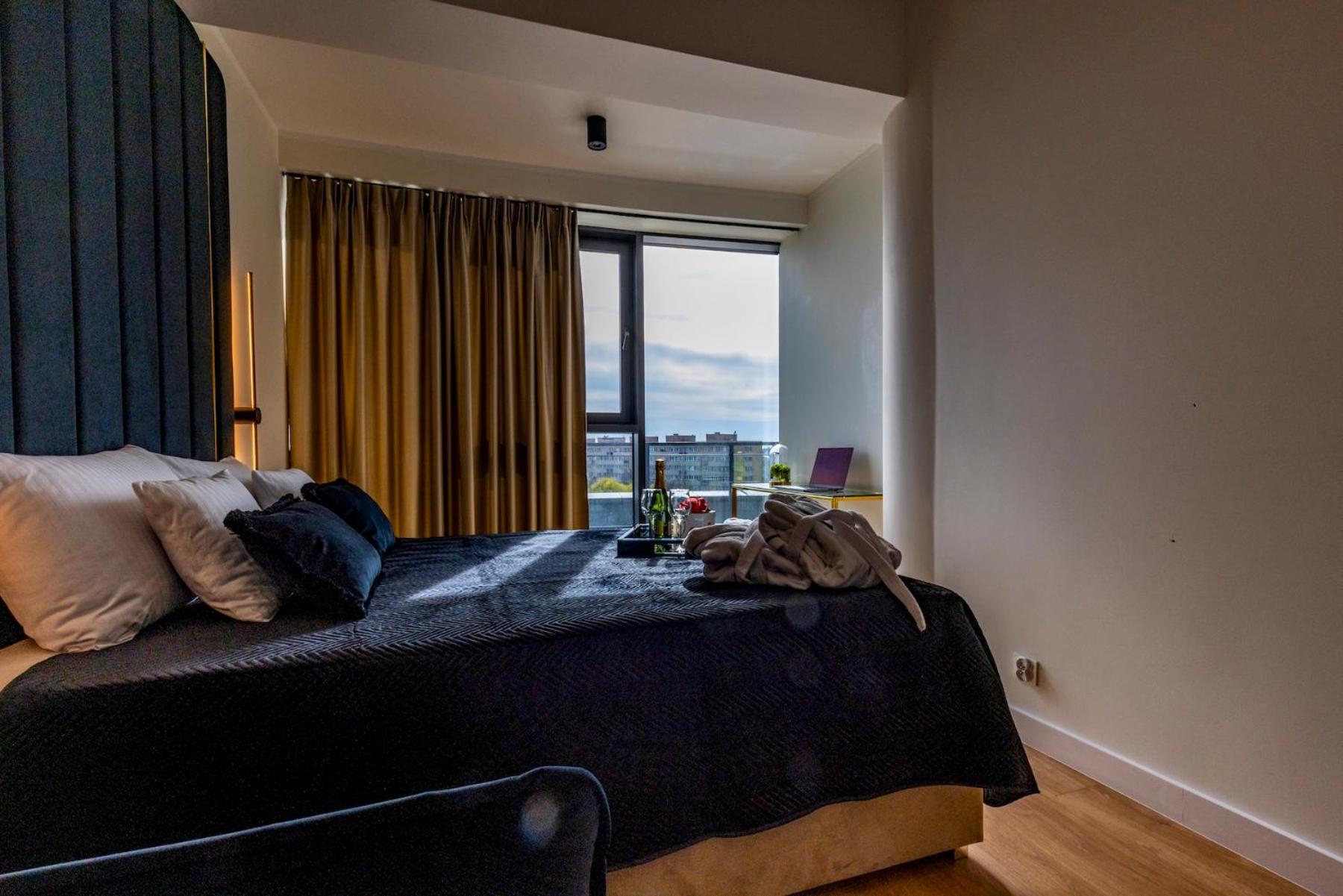 שצ'צ'ין Kaleo Apartments - Hanza Tower מראה חיצוני תמונה