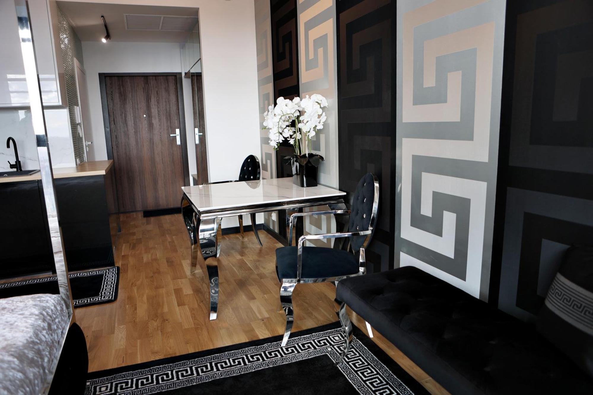 שצ'צ'ין Kaleo Apartments - Hanza Tower מראה חיצוני תמונה