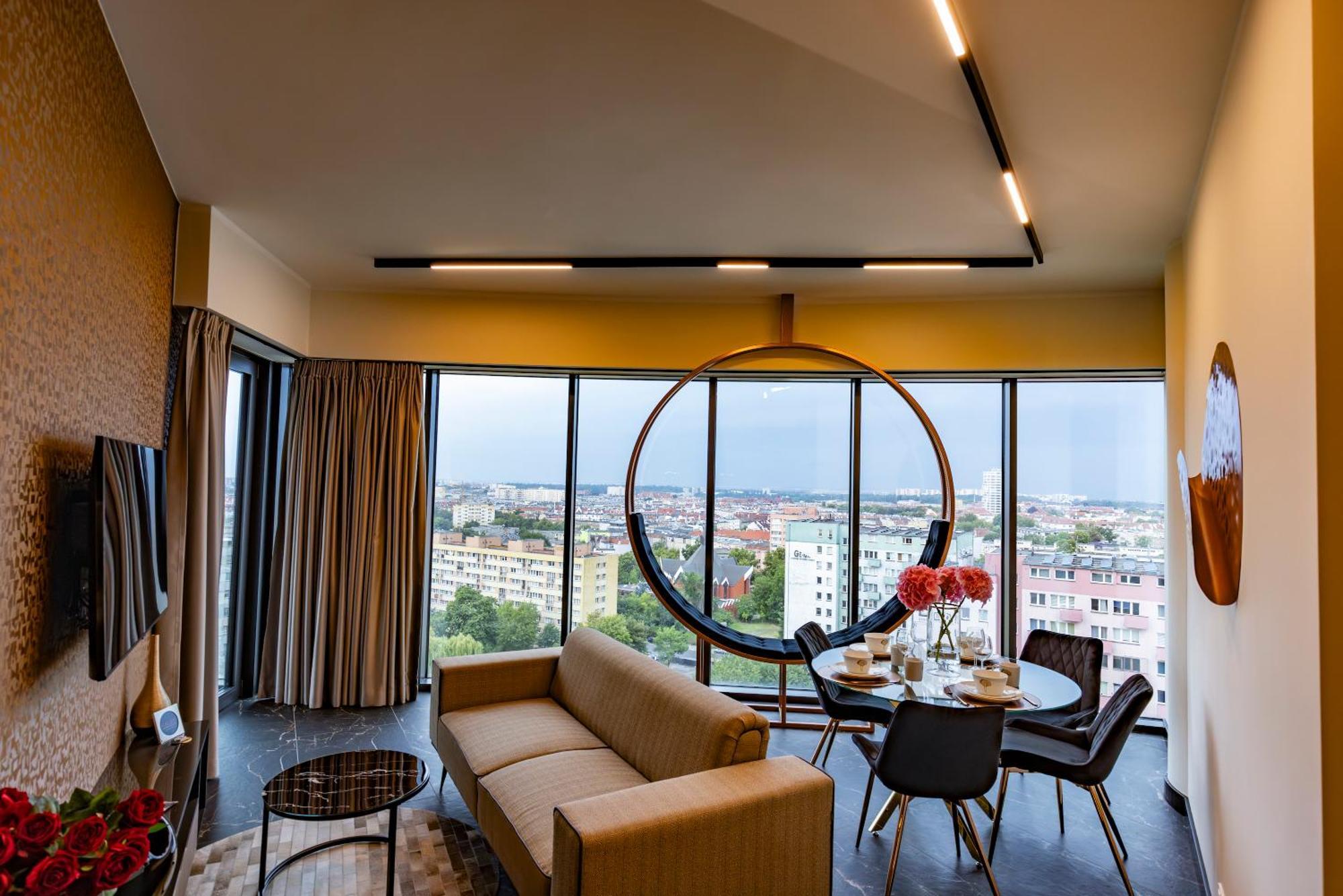 שצ'צ'ין Kaleo Apartments - Hanza Tower מראה חיצוני תמונה