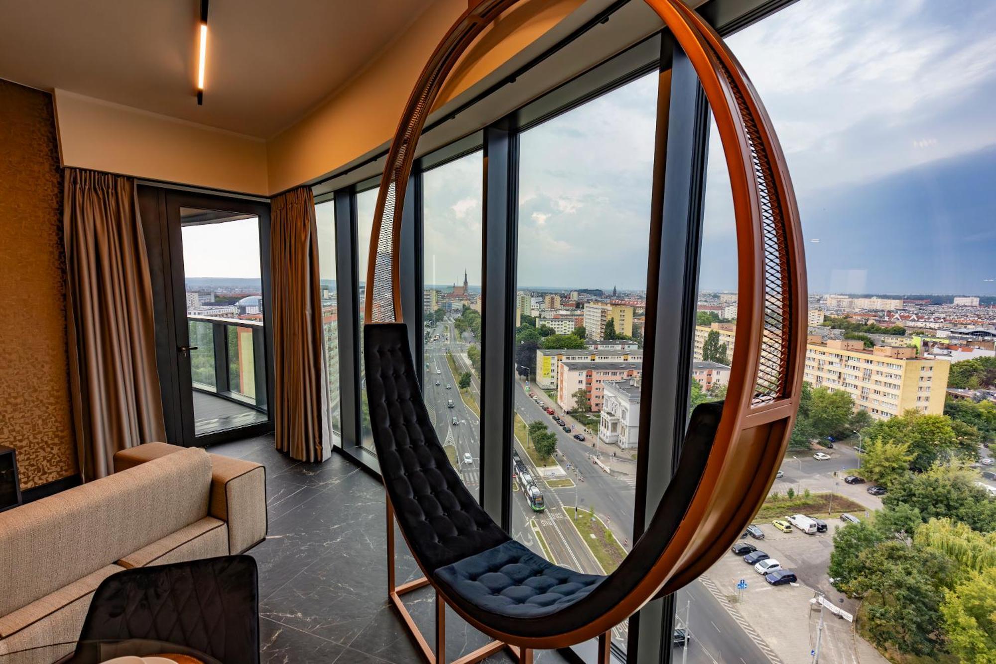 שצ'צ'ין Kaleo Apartments - Hanza Tower מראה חיצוני תמונה