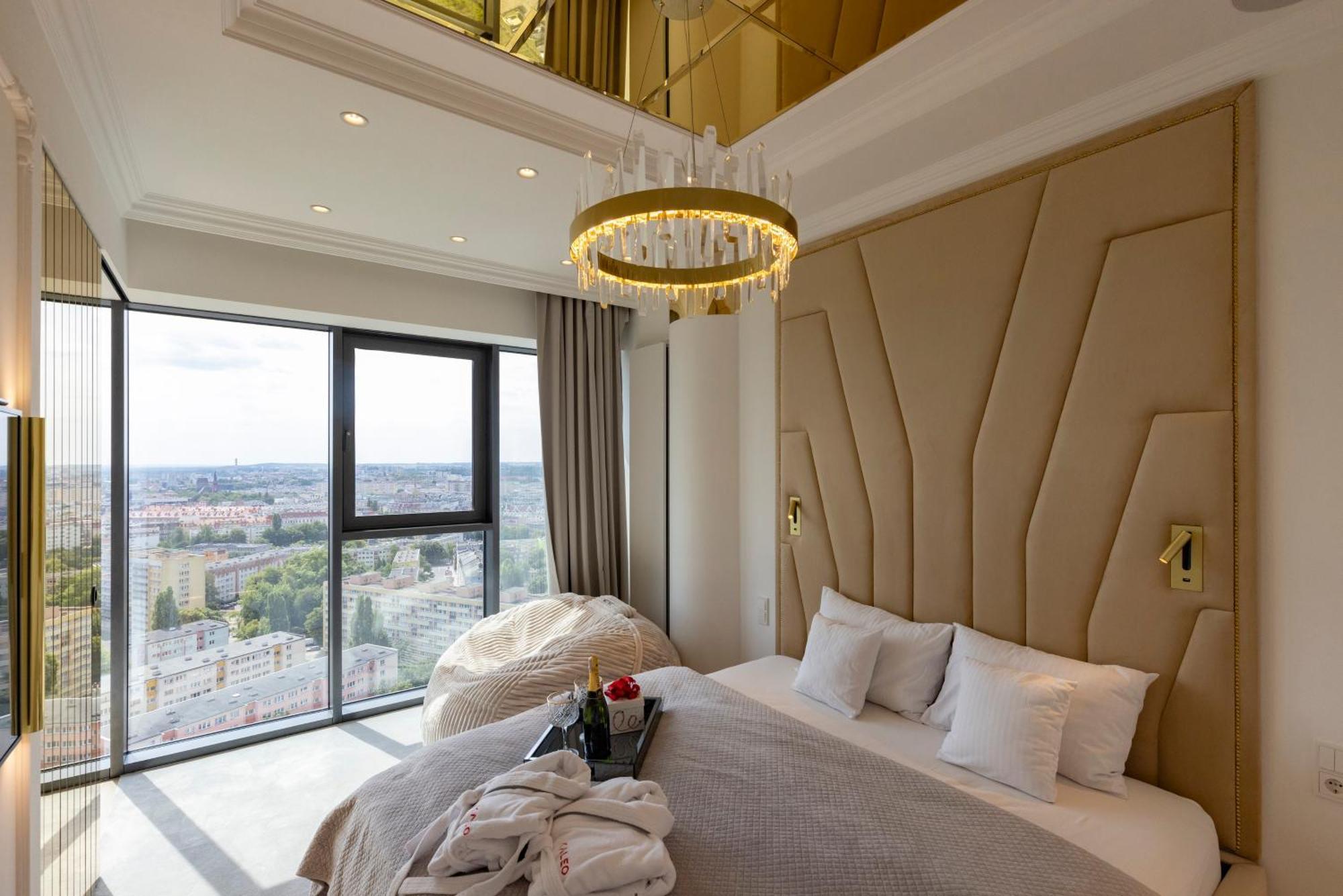 שצ'צ'ין Kaleo Apartments - Hanza Tower מראה חיצוני תמונה